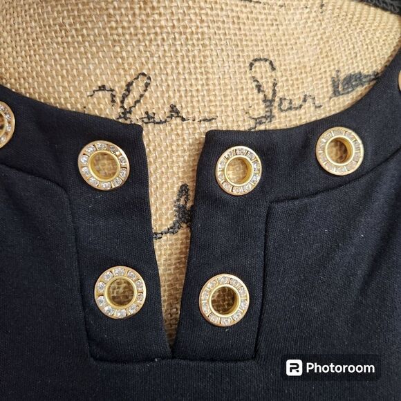 Quaker Factory Embellished T Shirt Womens SZ Small Glam Rivet Polished Mature - Picture 5 of 5